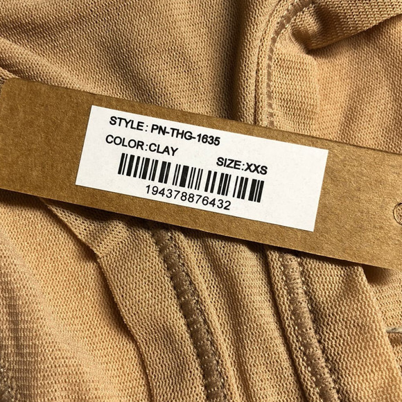 SKIMS Fits Everybody Thong Clay Tan NWT Size XXS - Picture 8 of 10